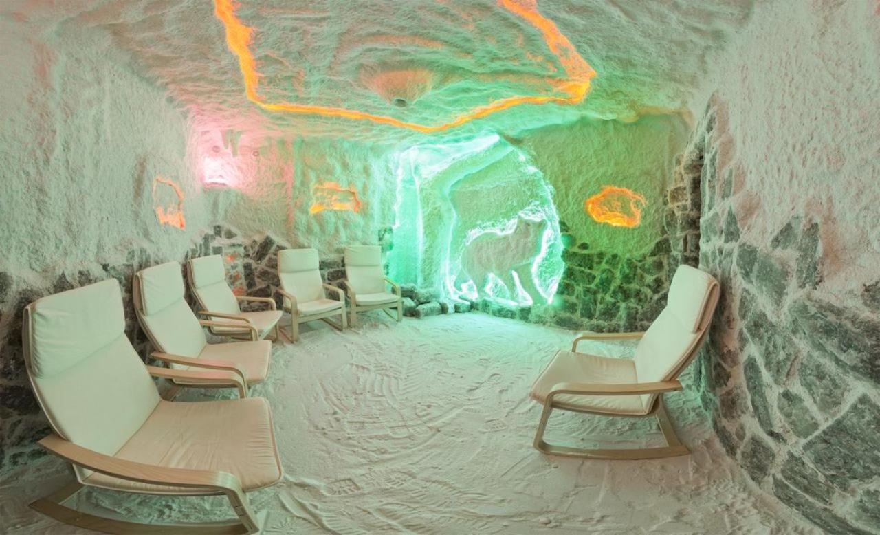 Fortuna ウージュホロド エクステリア 写真